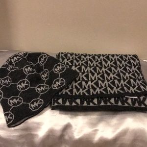 Michael Kors hat and scarf set